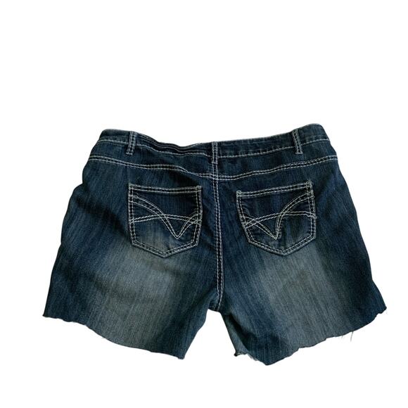 Bongo Women's Size 16W Y2K Mid Rise Relaxed Fit Denim Jean Shorts - Picture 14 of 14